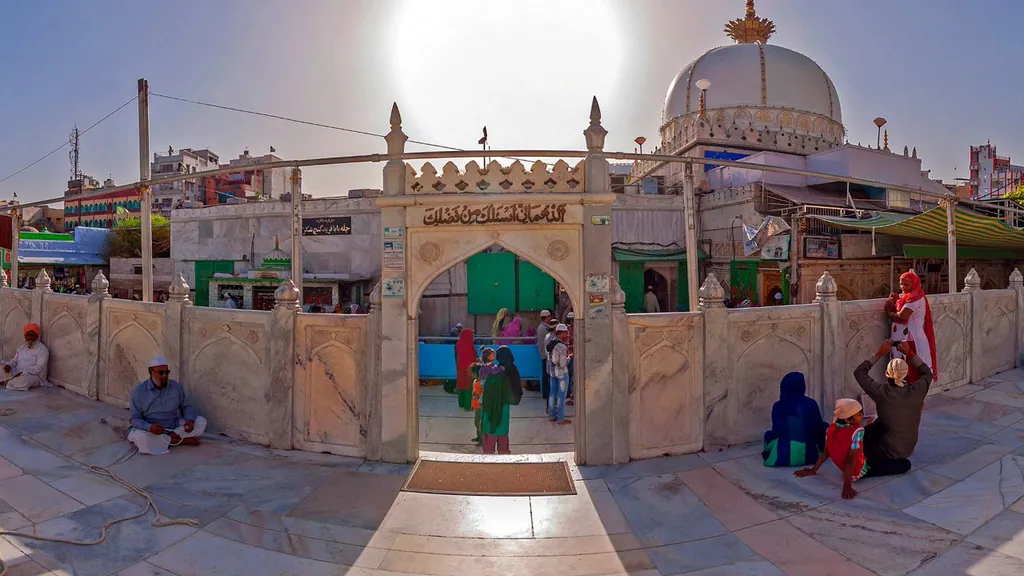 Ajmer Sharif Spiritual Trails